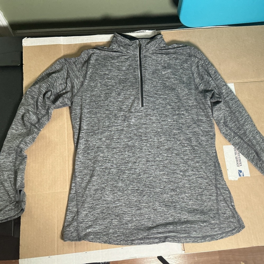 Nike Running Dri-Fit Size Large-Grey
